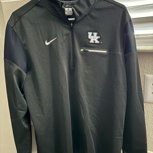 University of Kentucky Men’s Nike Dri-Fit Quarter Zip